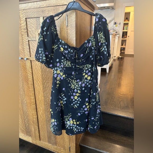 Steve Madden Black Floral Mini Dress - Picture 4 of 5